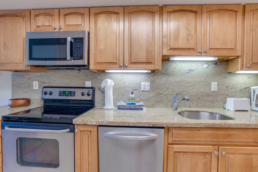 Plenty of countertop space to cook or not cook!