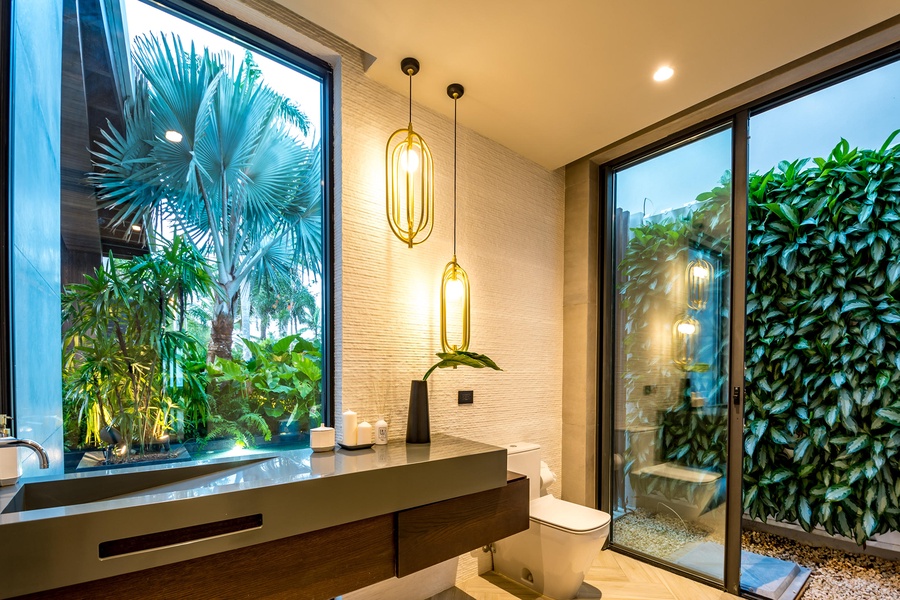 Full ensuite bathroom with a tranquil and refreshing ambiance.