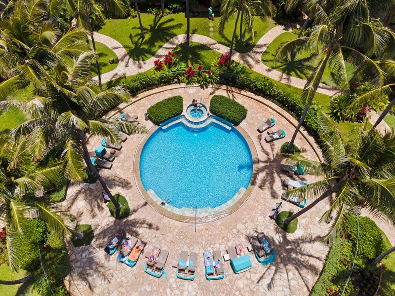 Overview of the Villa Pool