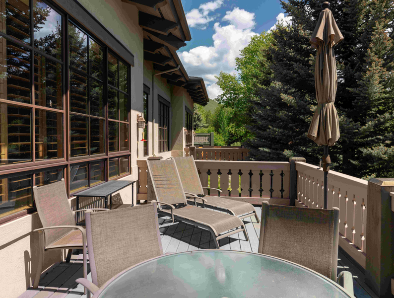 Cozy up at the upper deck patio with a touch of mountain breeze.