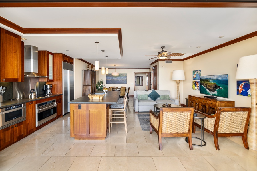 Open floor plan ensures a seamless flow from the lanai to the living area.