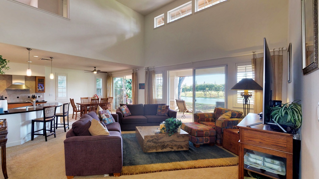 Spacious and comfy living area with a view of the Golf Course.