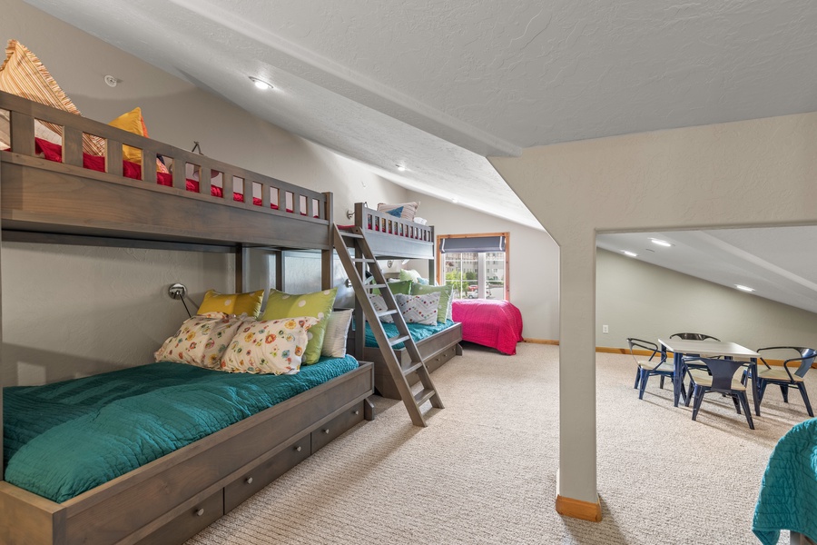 Sleepover adventures await: bunk beds offer playful comfort