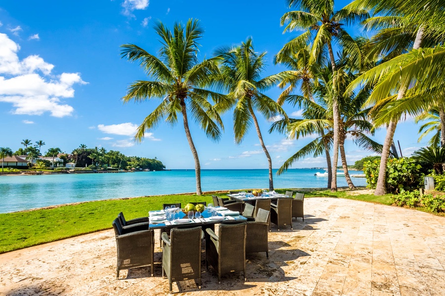 Dine with a view in the outdoor dining area.
