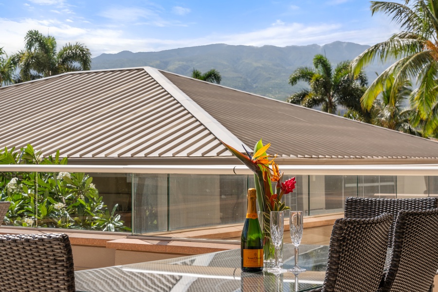 Pop a bottle and raise a glass—this corner of Honua Kai Konea 230’s lanai is made for sunset toasts.