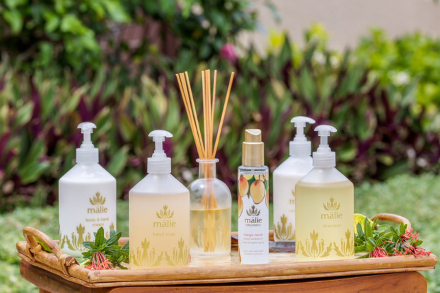 Luxurious Malie Organics bath products supplied throughout the home.