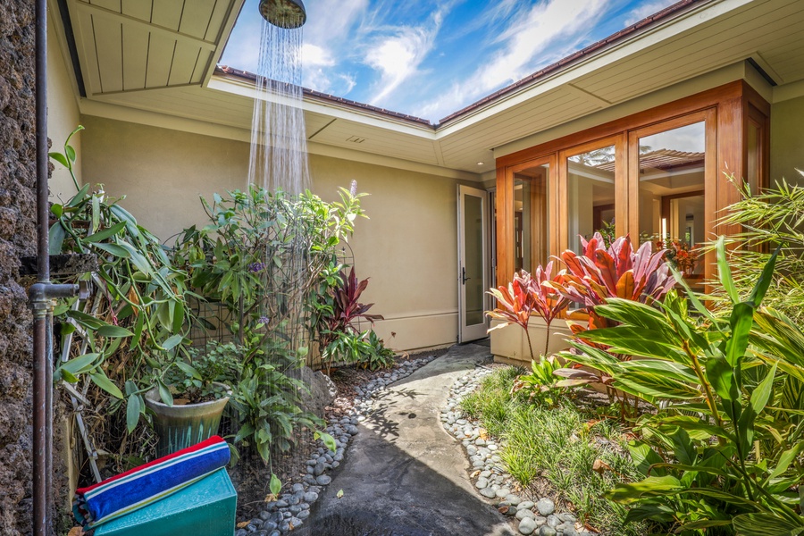 Primary suite outdoor shower garden - a tropical treat!