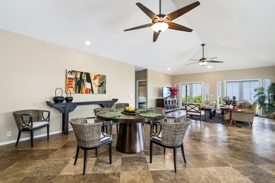 Casual meals or elegant dinners—Sunset Hale’s indoor dining room seats six with coastal views.