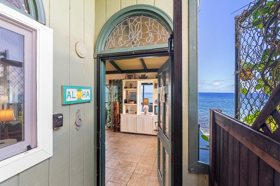 Welcoming entryway that leads you straight into your island retreat.