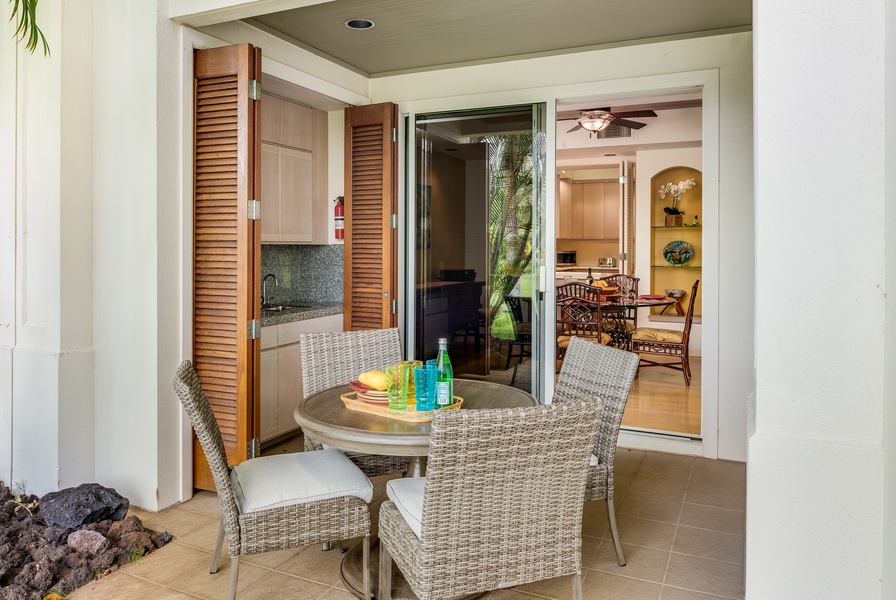 Your Private Gas Grilling Area w/ Wet Bar
