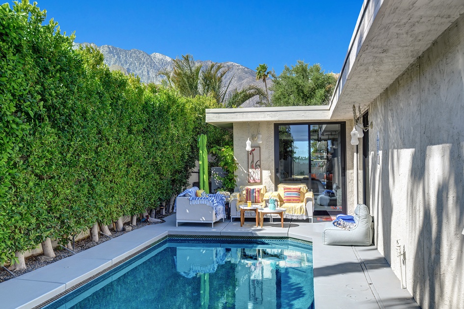 Racquet Club Poolside