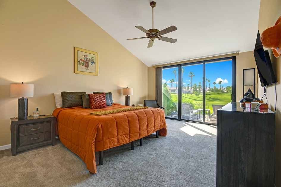 MAIN BEDROOM