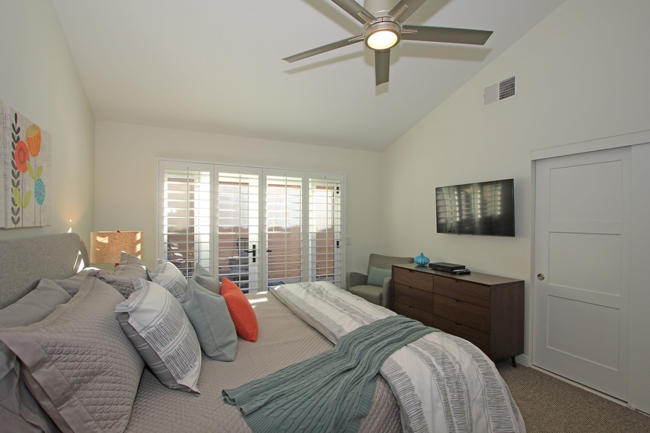 King Bed