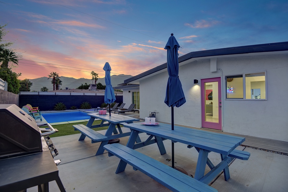 SUNSET PICNIC TABLES.jpg mls