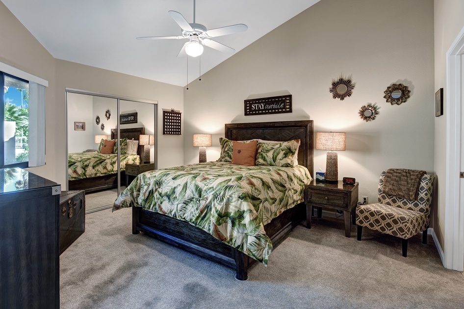 BEDROOM 2
