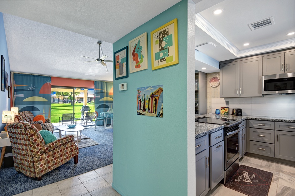 KITCHEN TO LIVING ROOM.jpg mls