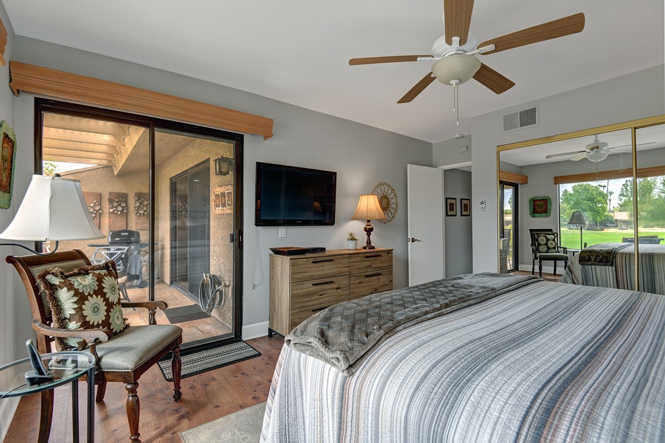 MAIN BEDROOM REVERSE.jpg mls