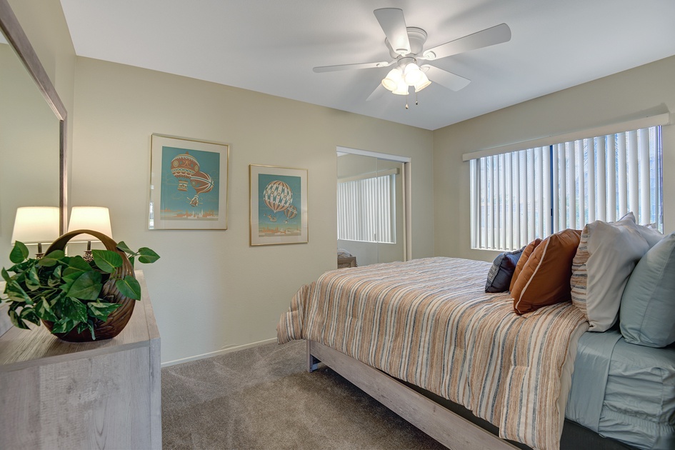 GUEST BEDROOM.jpg mls