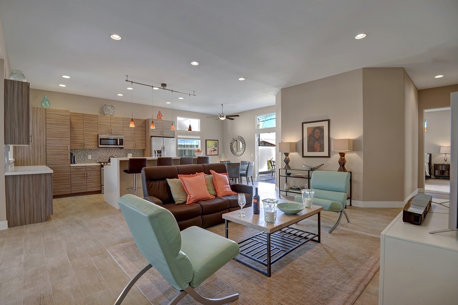 FAMILY ROOM REVERSE