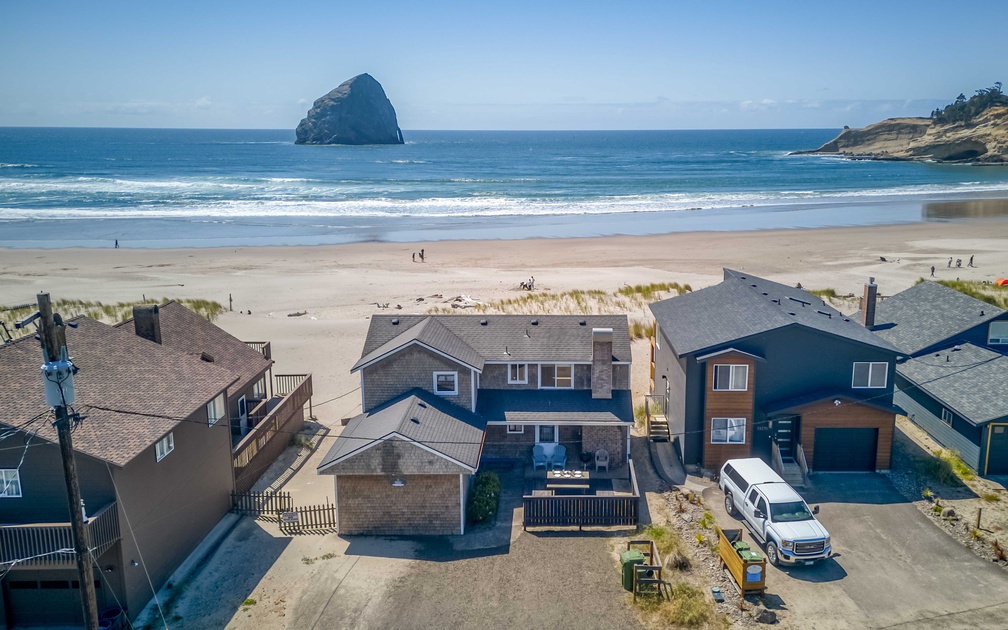 Pacific City Surf Cottage