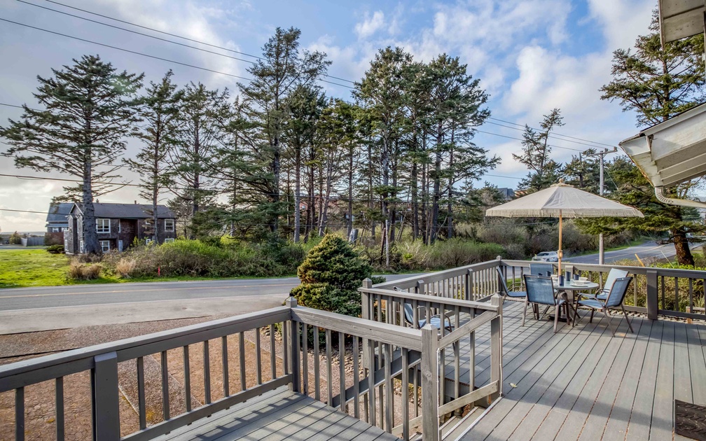 Twin Peaks 5 Bedroom House in Cannon Beach OR