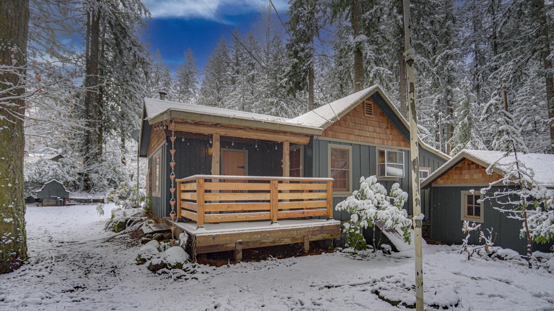 15 Winter Cabins for Rent - Best Winter Cabins in the U.S.