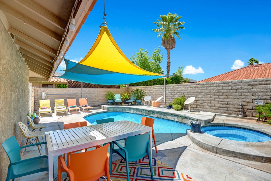 PATIO TABLE