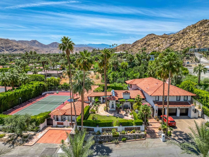 Casa Grande-Front View of Home