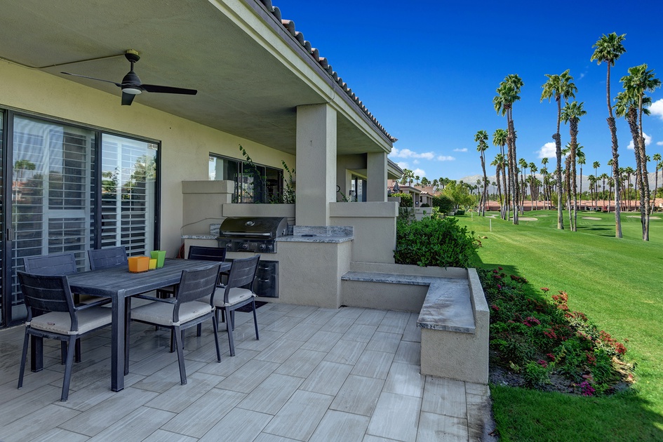 PATIO TABLE