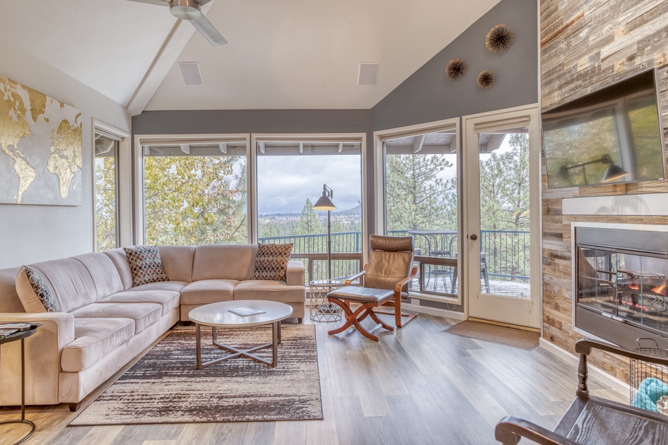 A bedroom fit for a Yankee fan - River Avenue Blues