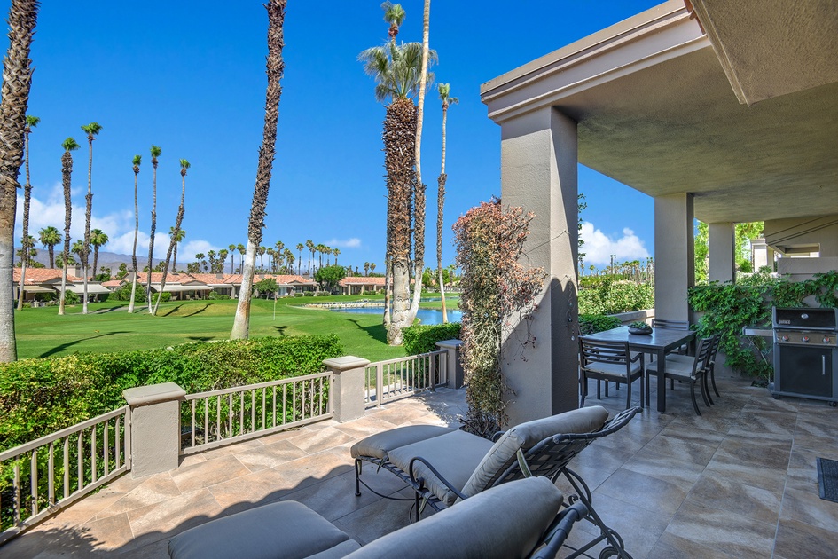 PATIO.jpg mls