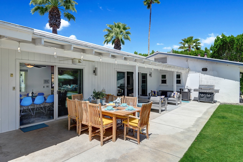 PATIO TABLE AND OUTDOOR LIVING ROOM