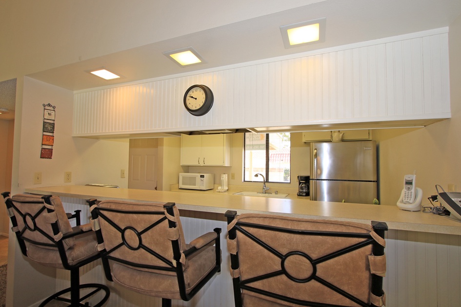 Breakfast Tables