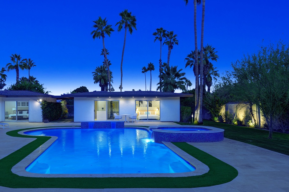 NIGHT OVER POOL CASITA TIGHT.jpg mls