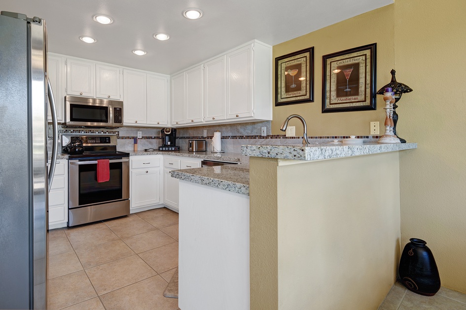 KITCHEN.jpg mls