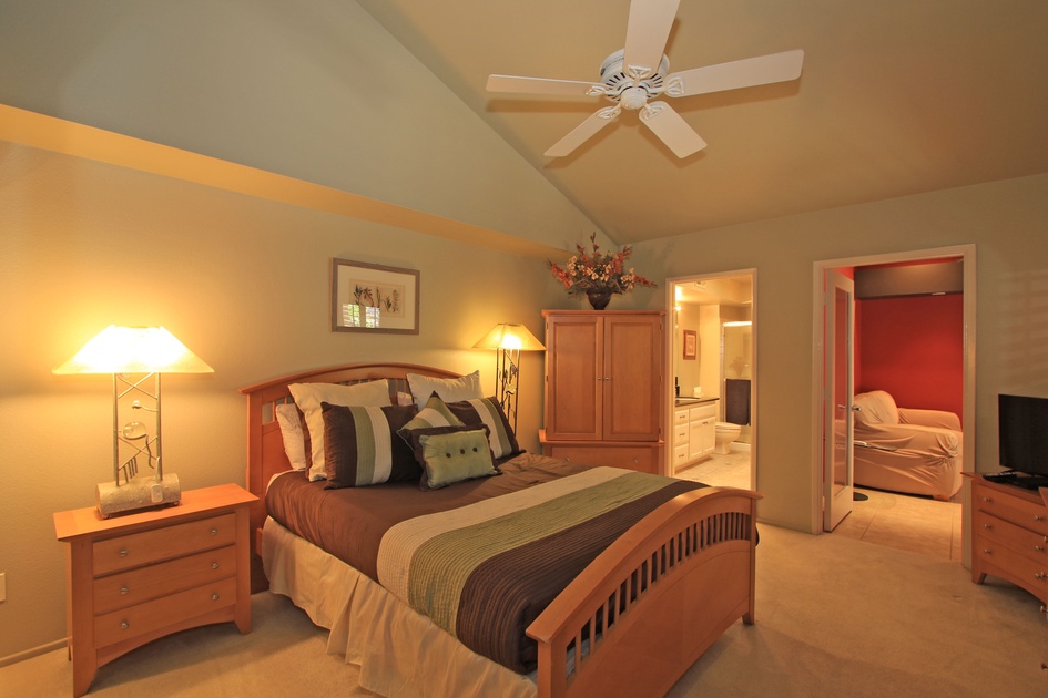 Queen Bed