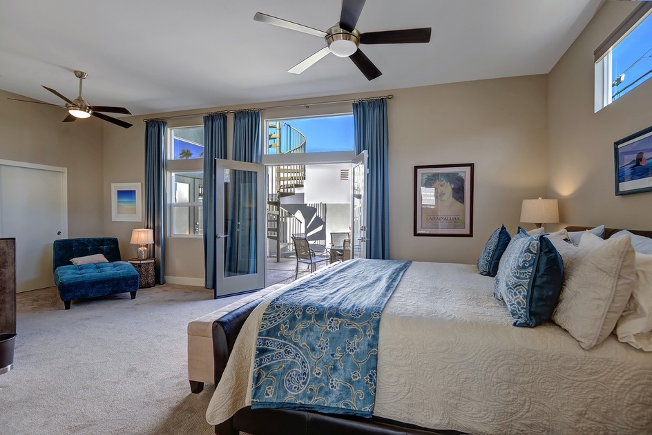 MASTER BEDROOM TO PATIO