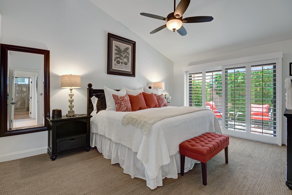 MAIN BEDROOM