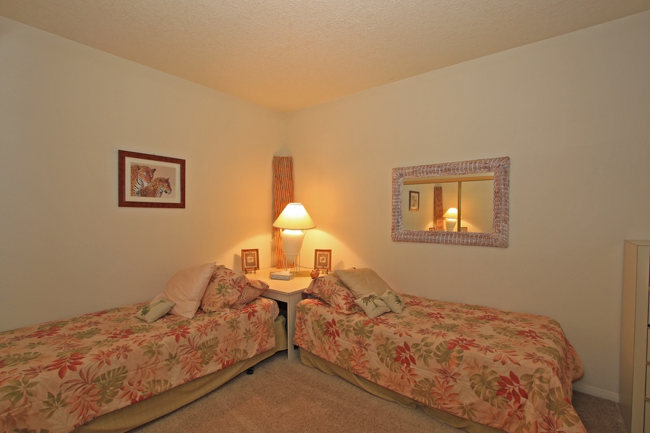 Guest bedroom
