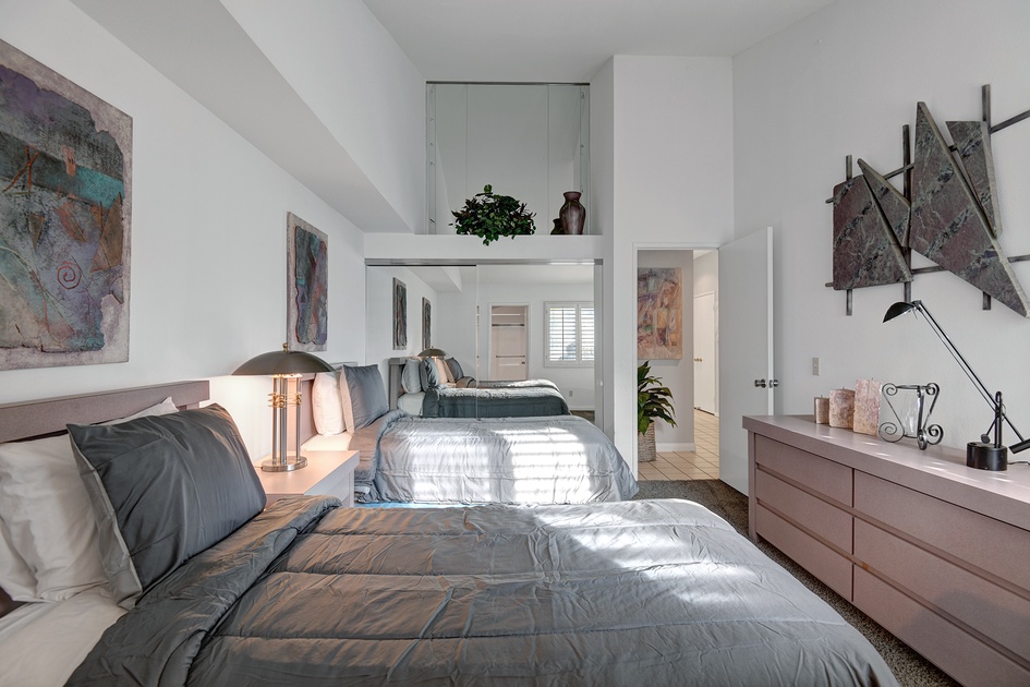 BEDROOM 1