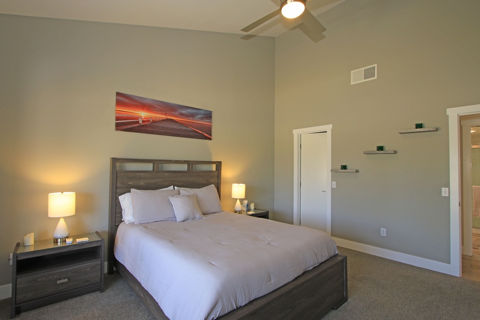 Queen Bed
