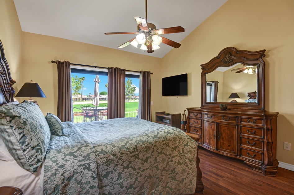 GUST BEDROOM OVER BED.jpg mls