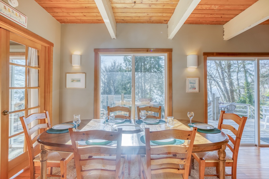 38445 Reed 3 Bedroom House in Manzanita, OR