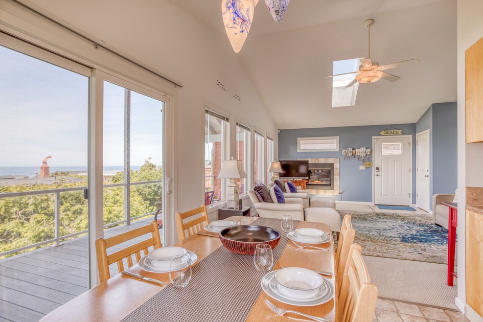 The Wheelhouse | 3 Bedroom House in Lincoln City, OR