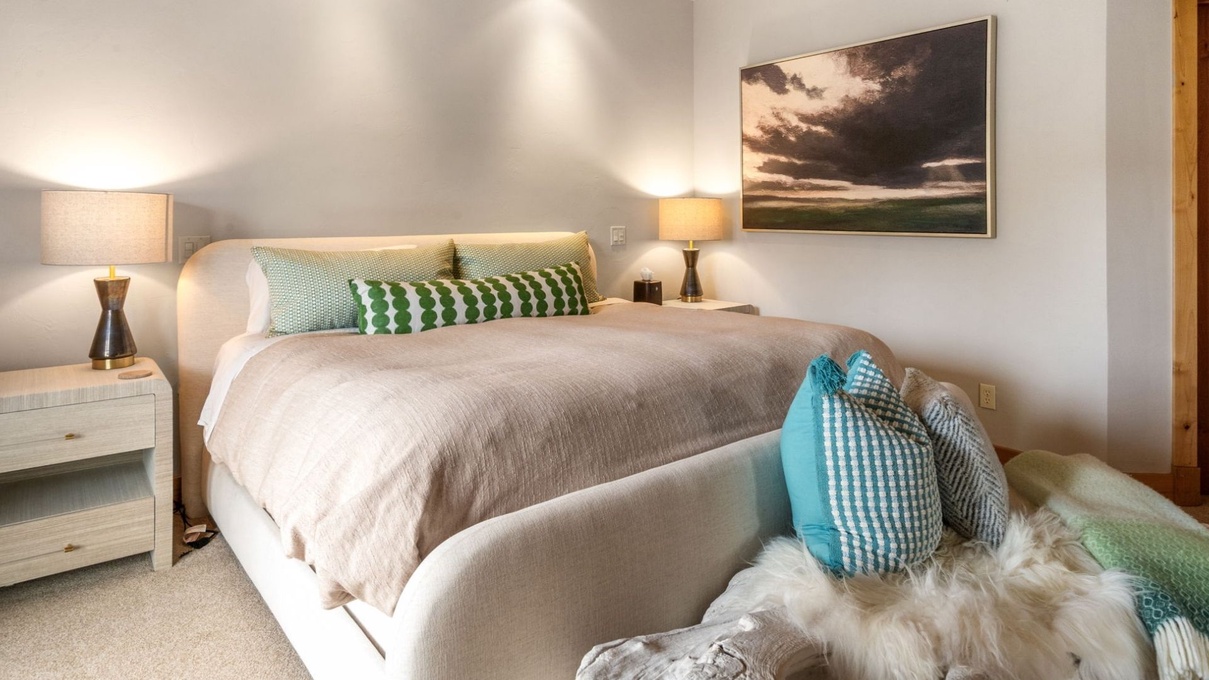 Primary Bedroom with King Bed