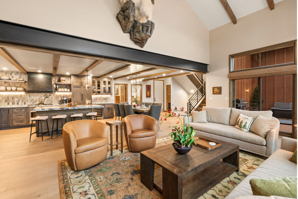 Open Concept Main Floor