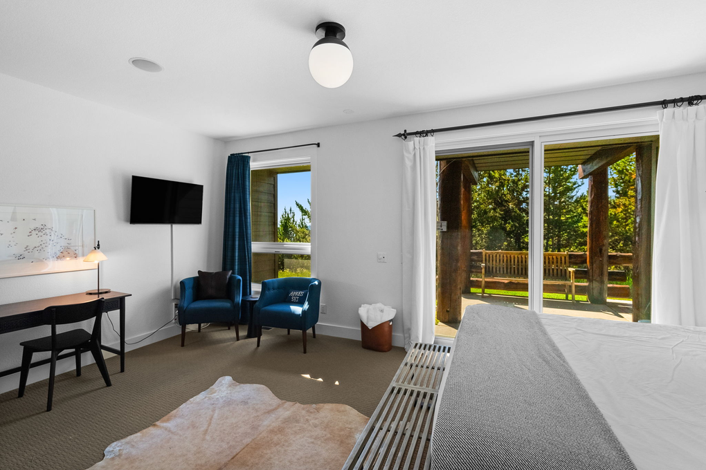 Primary Suite