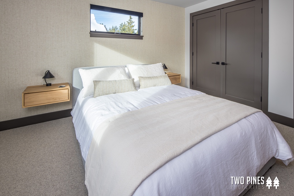 Queen Guest Bedroom