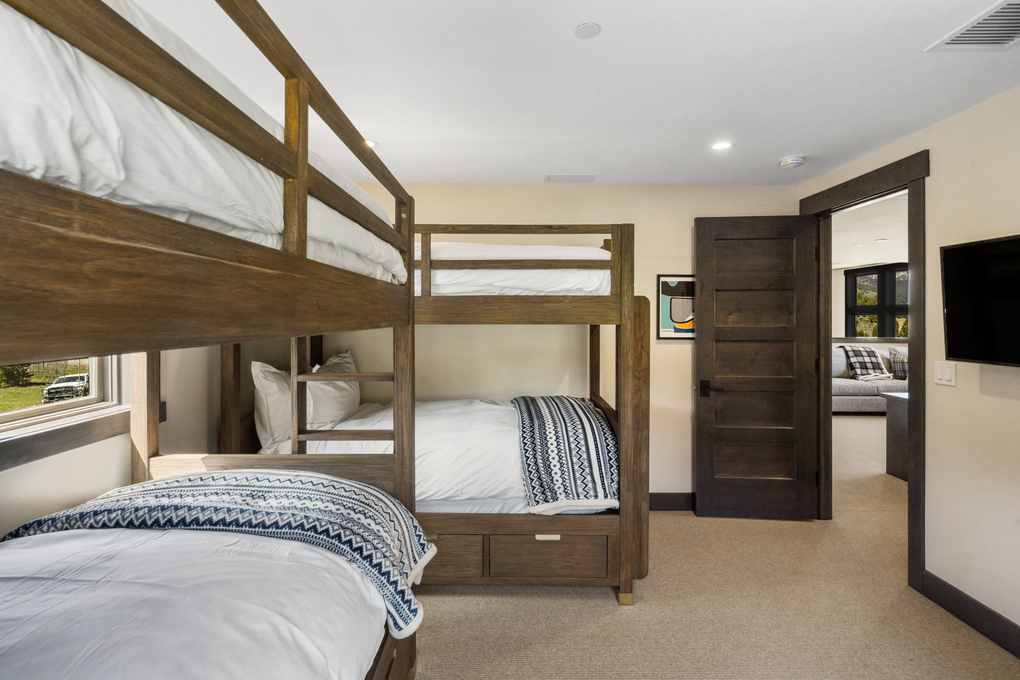 Guest Bedroom 3 - Bunk Bed Room (second floor)