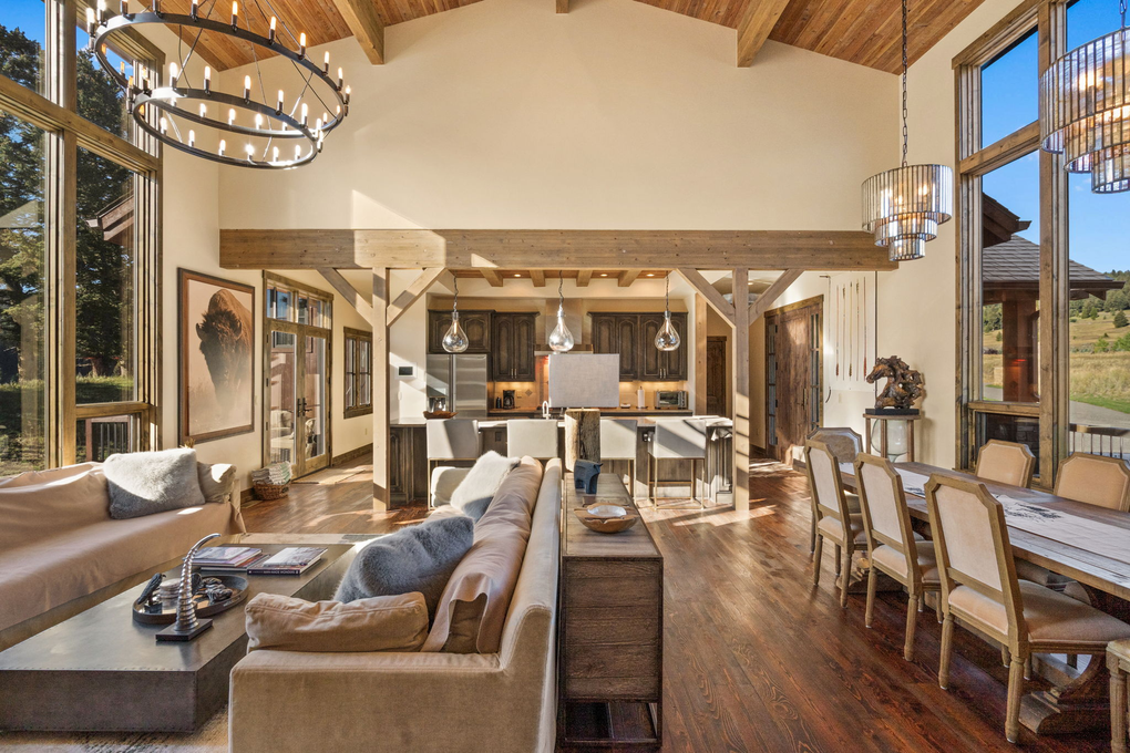 Modern, Cozy, Main Living Area